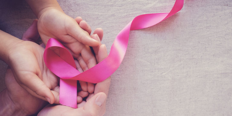 Un ruban rose pour soutenir la lutte contre le cancer