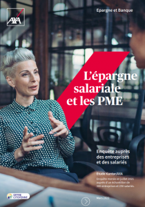 Une femme discutant de l'enquête menée auprès des entreprises et des salariés - livre blanc épargne salariale