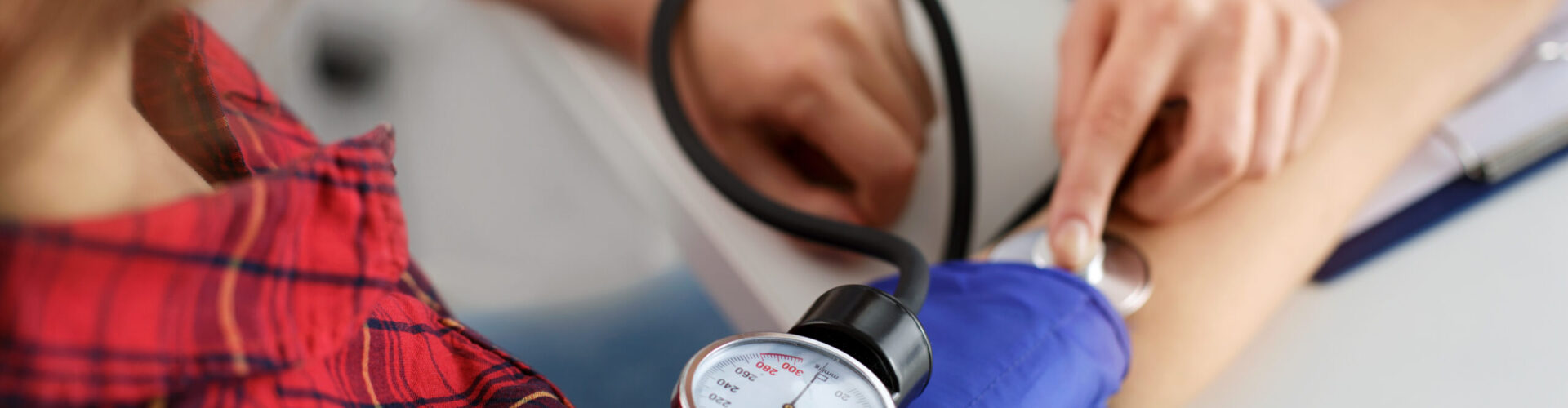 Femme chez les médecin Femme chez les médecin